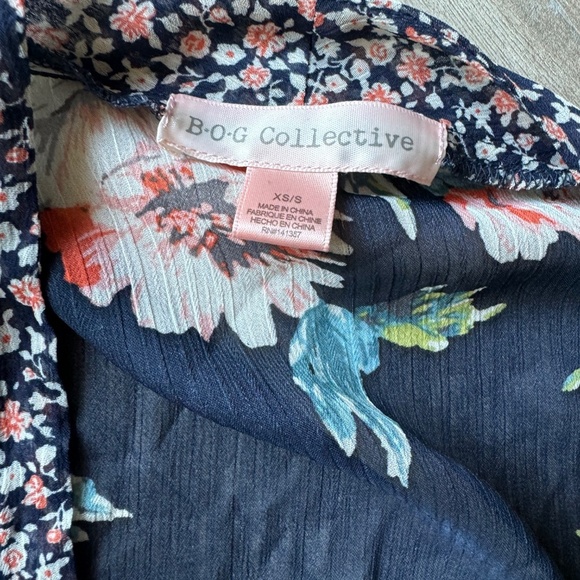 FLORAL KIMONO  - NWOT - Bog Collective - Picture 2 of 4